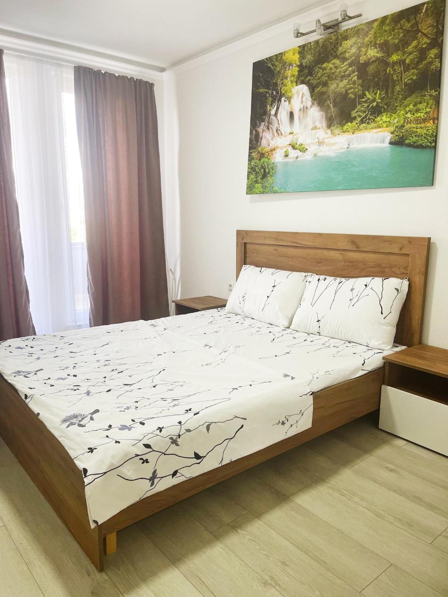 Infinity Plaza Hotel Gjakova 外观 照片