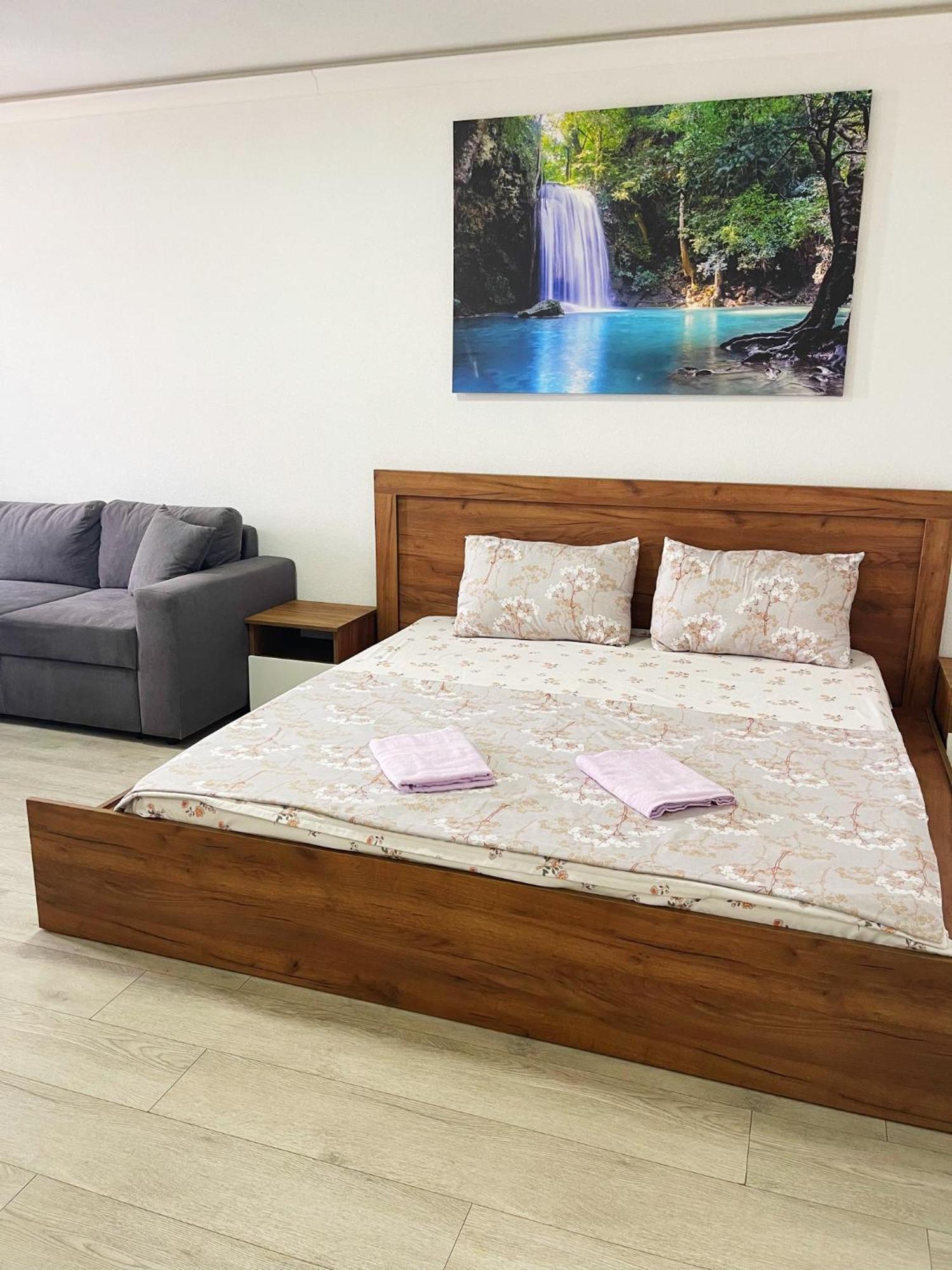 Infinity Plaza Hotel Gjakova 外观 照片